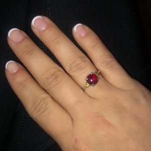 .925 Sterling Silver Antique Vintage Ring-